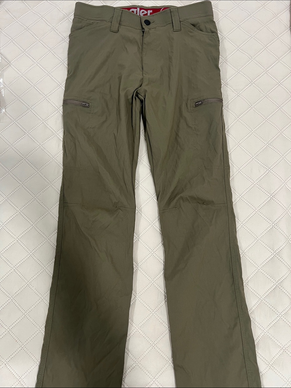 Wrangler Olive Green Menโs Cargo Pants